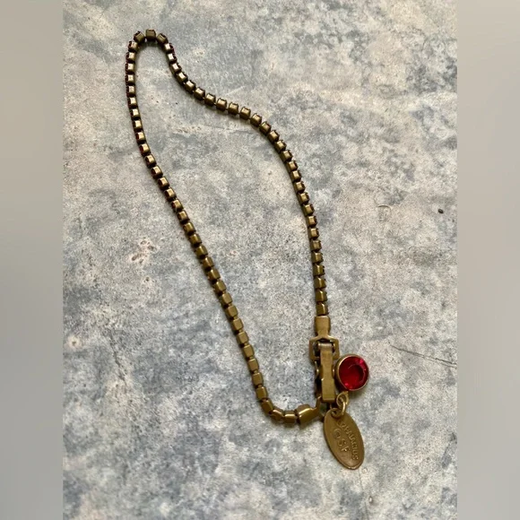 Vintage Liz Palacios Dainty Gold Tone Bracelet - Picture 4 of 16